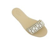 Pantofola scamosciata color beige con pietre swarovski