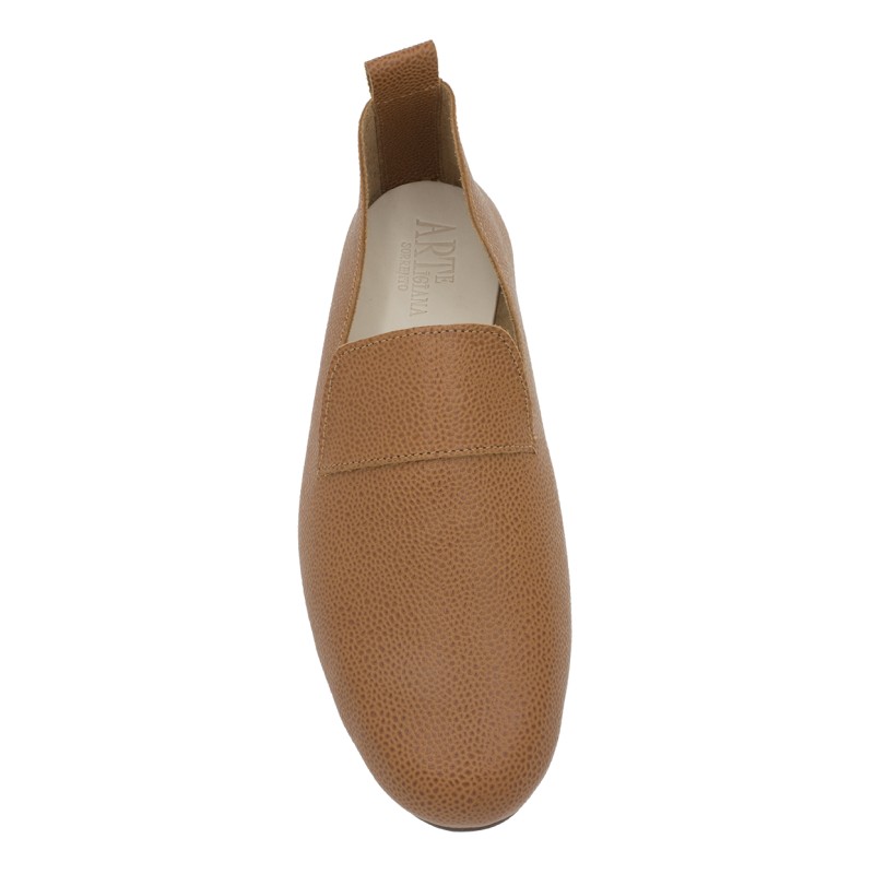 moccasin King hammered calf leather 