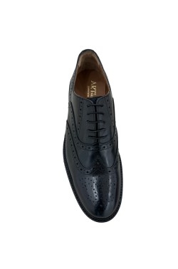 Scarpa liscia modello derby con lacci color nero