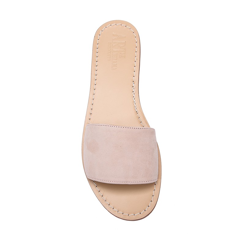 Pantofola scamosciata color rosa chiaro